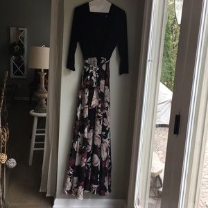 BE BY CHETTA Floor Length Dress